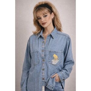 Vintage 90s Disney Store Winnie the Pooh Embroidered Denim Shirt Oversized
